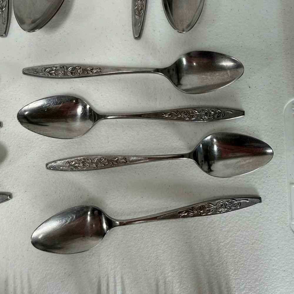 Eldan 44pc Flatware Set Stainless Japan Rose Floral Vintage Silverware Service